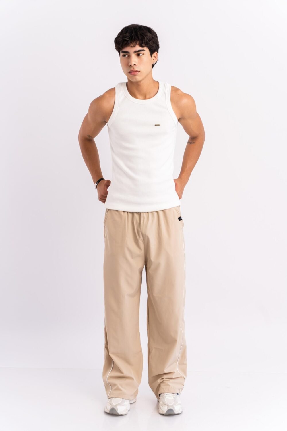 PANTALÓN - BUZO BAGGY