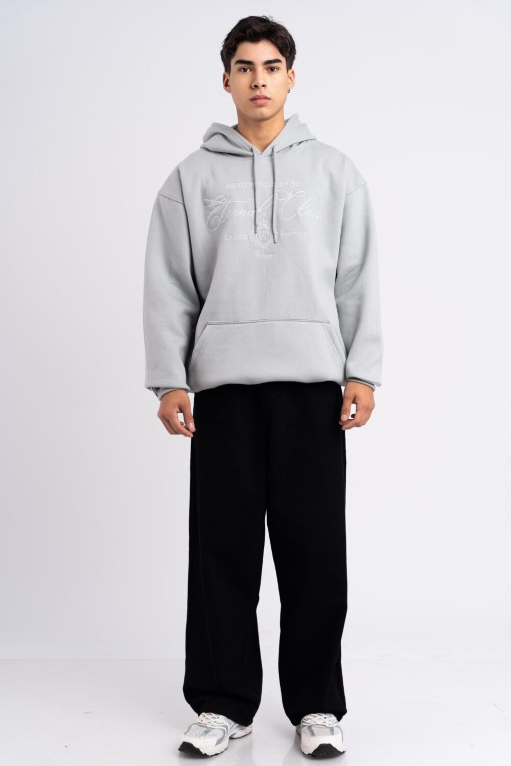 POLERA OVERSIZE BORDADA